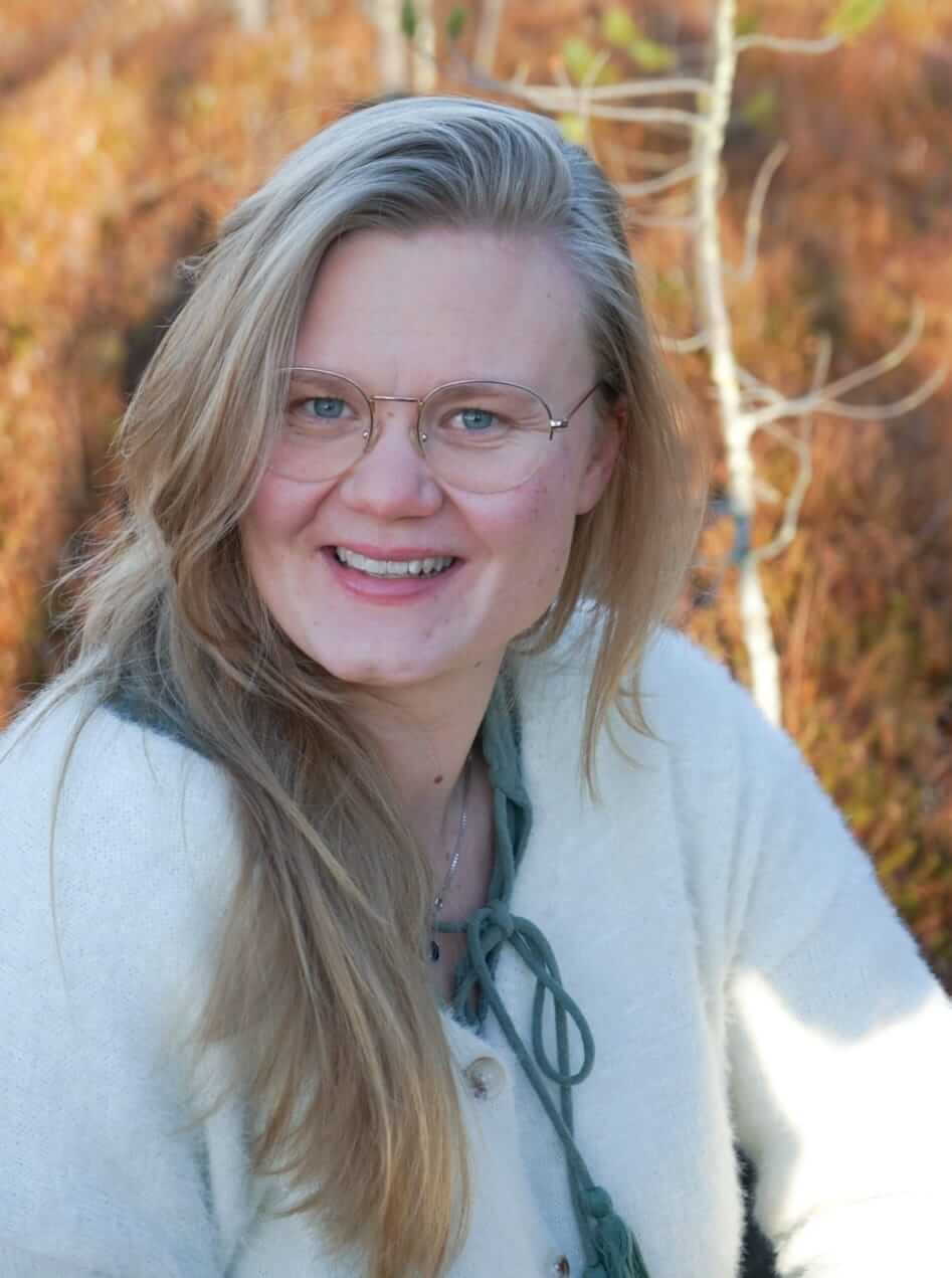 Yrittäjä Kristiina tarjoaa huolellista ja lämminhenkistä apua kotiin ja arjen tehtäviin